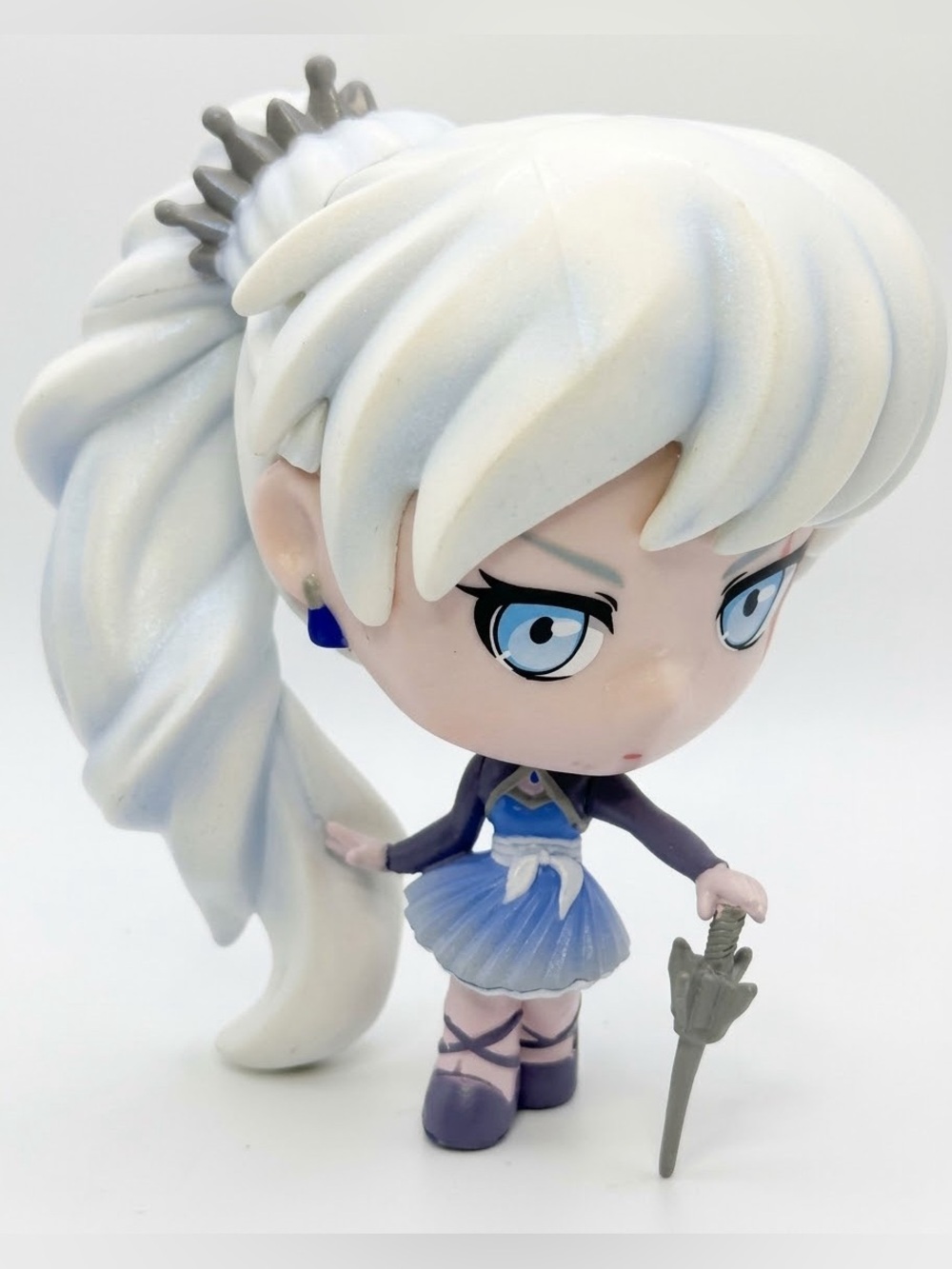 RWBY Weiss Schnee 3.75" Collectible Vinyl Figure - Jazwares